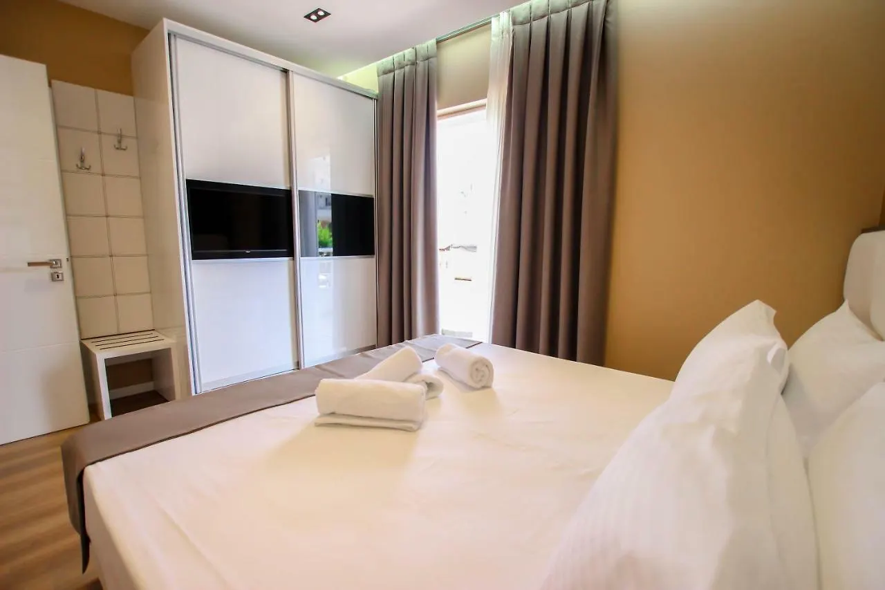 Brilant Luxury Apartment Gjirokaster